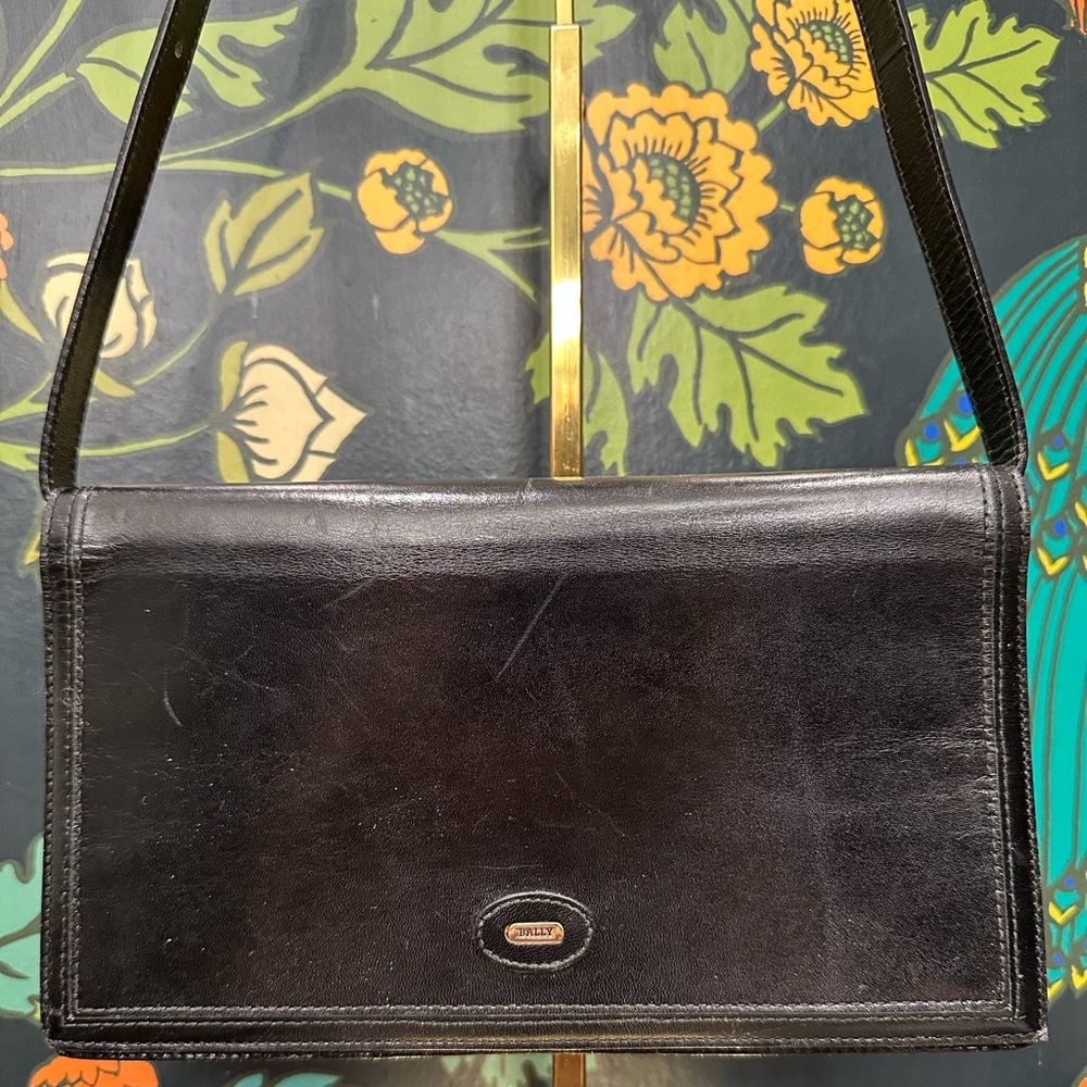 Bally Black Leather Shoulder Bag